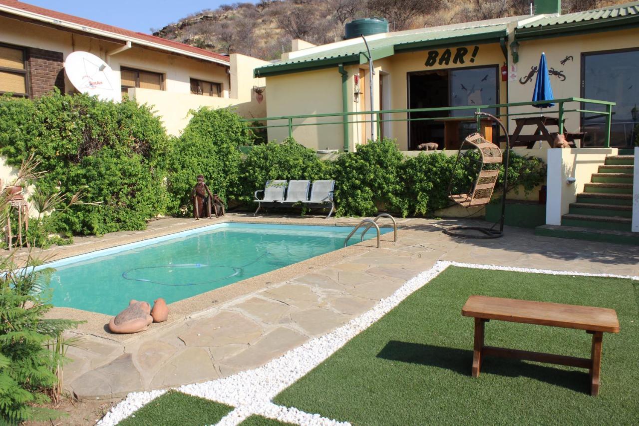 Onganga Hotel Pension Windhoek Extérieur photo