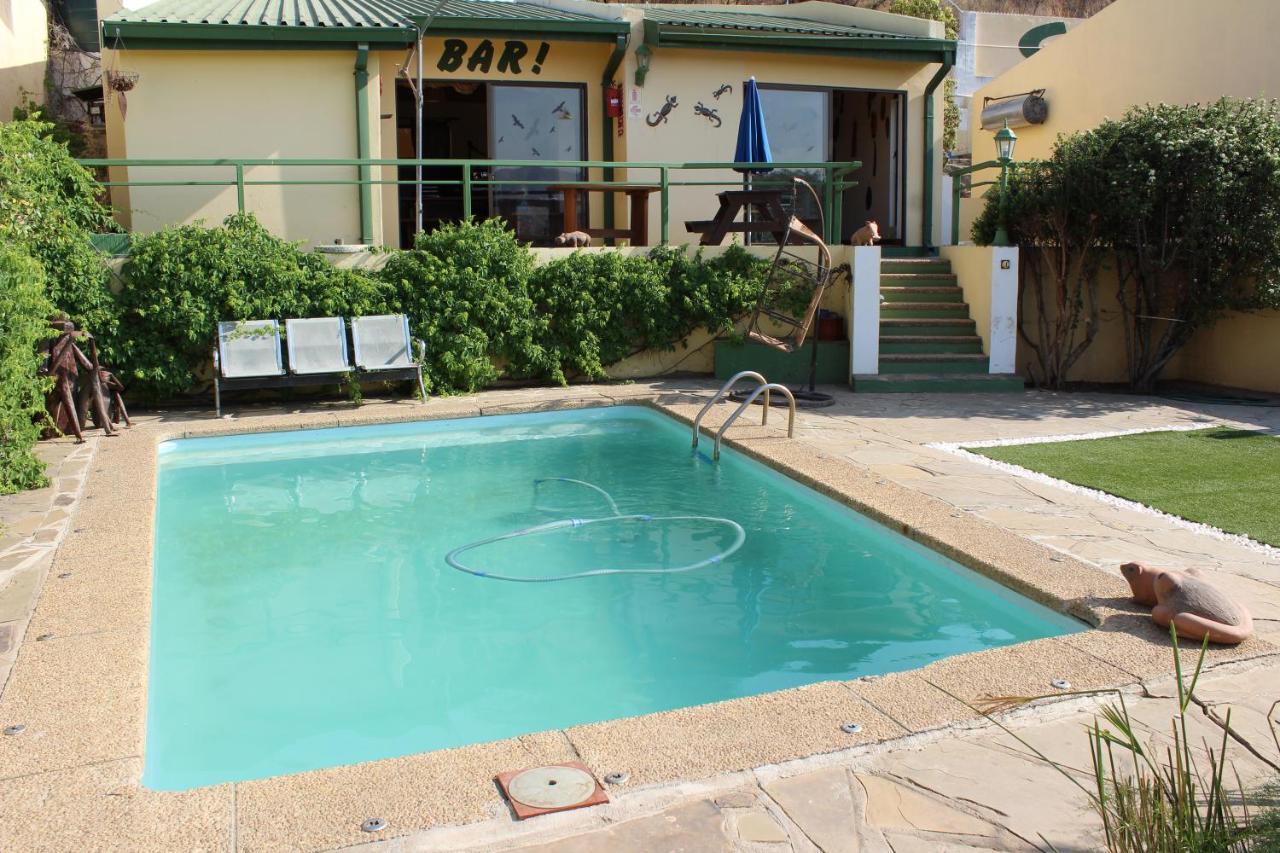 Onganga Hotel Pension Windhoek Extérieur photo