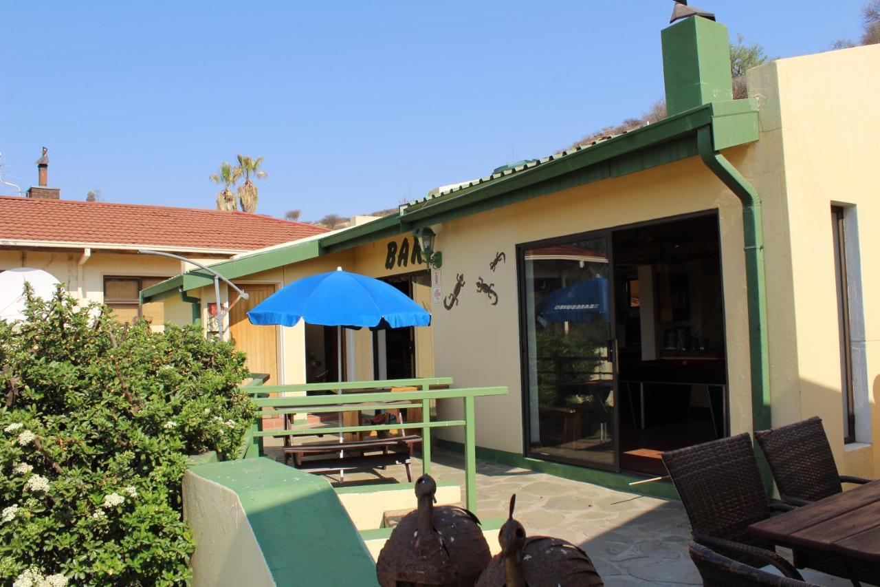 Onganga Hotel Pension Windhoek Extérieur photo
