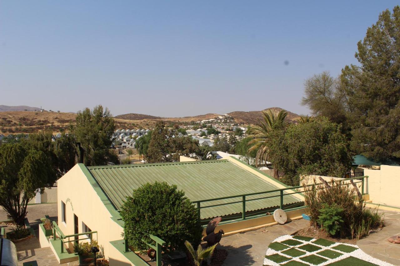 Onganga Hotel Pension Windhoek Extérieur photo